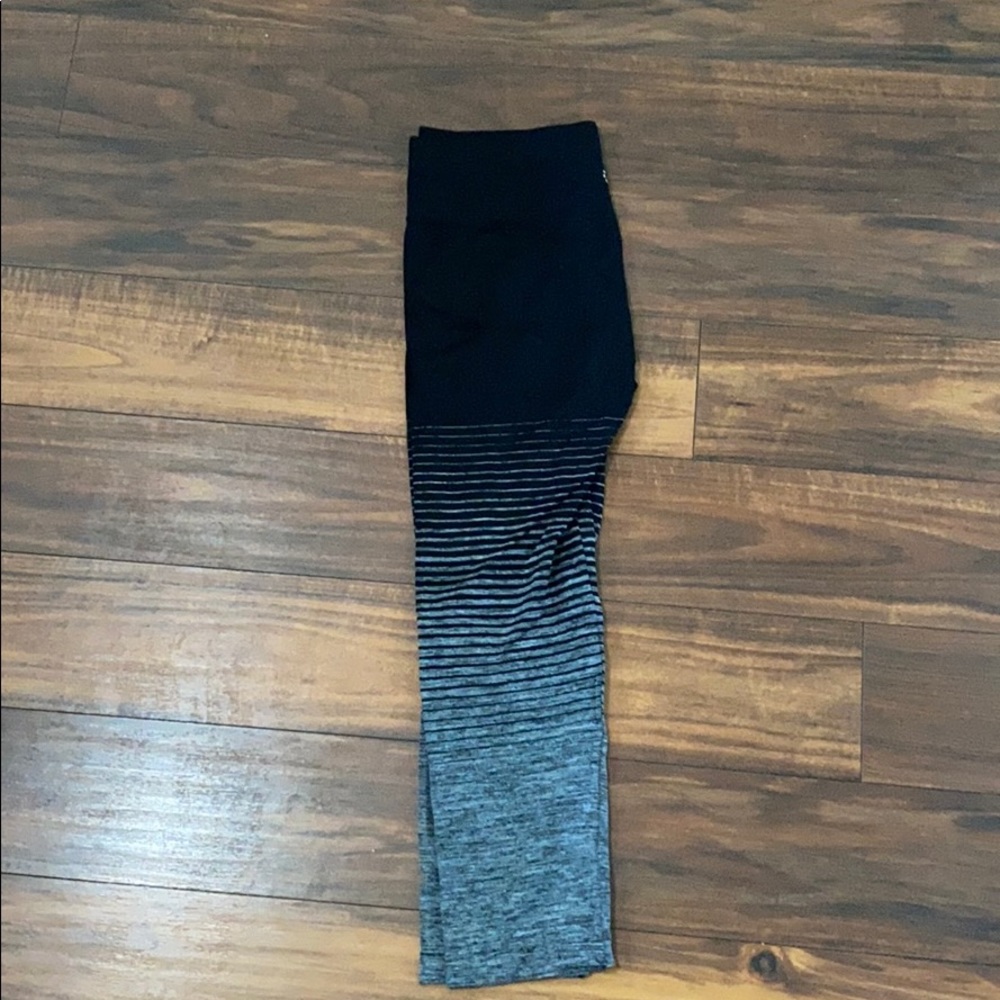Great condition workout leggings
